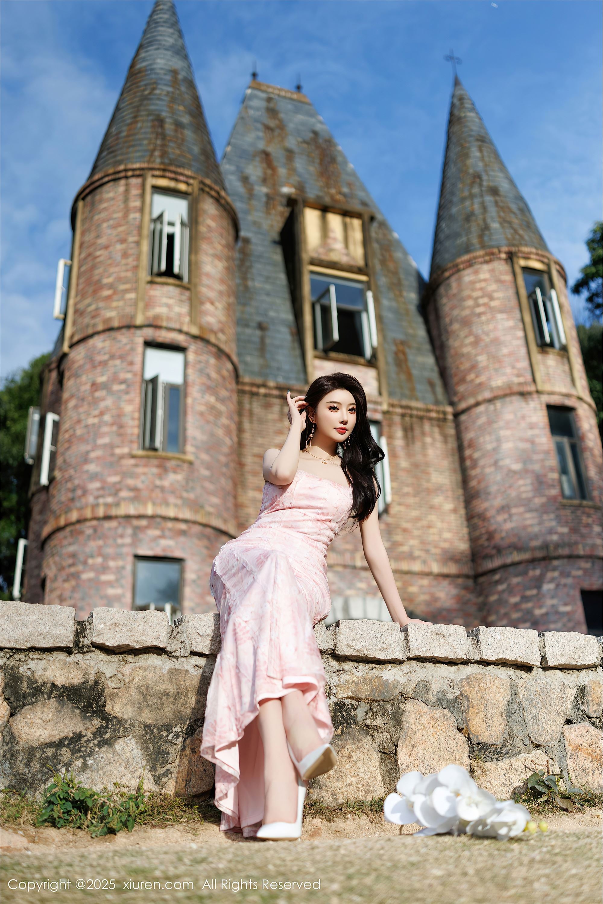 Xiuren秀人网 2025.02.14 NO.9886 杨晨晨Yome